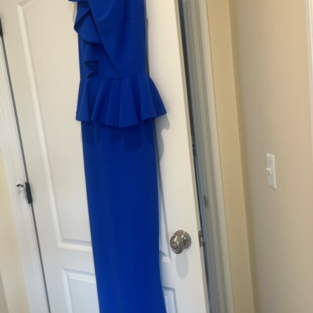 dress - Picture 3 of 4